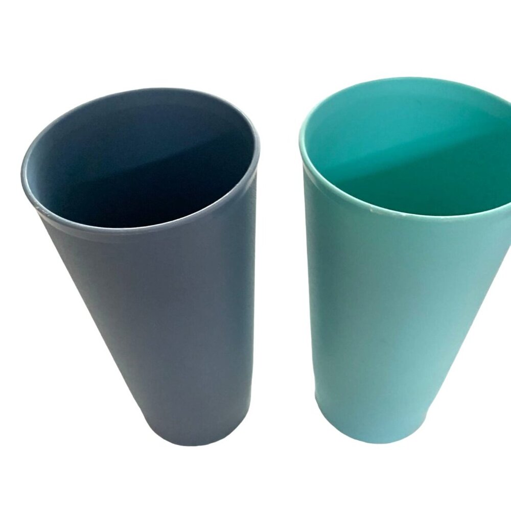 Tupperware Tumber Plastic Cups 12 oz Lot of 4 Green Blue Pink Gray 1348 9 30 26 - Picture 2 of 4